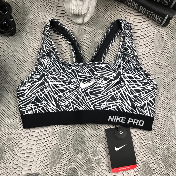 Nike Other - NWT Nike pro padded sports bra